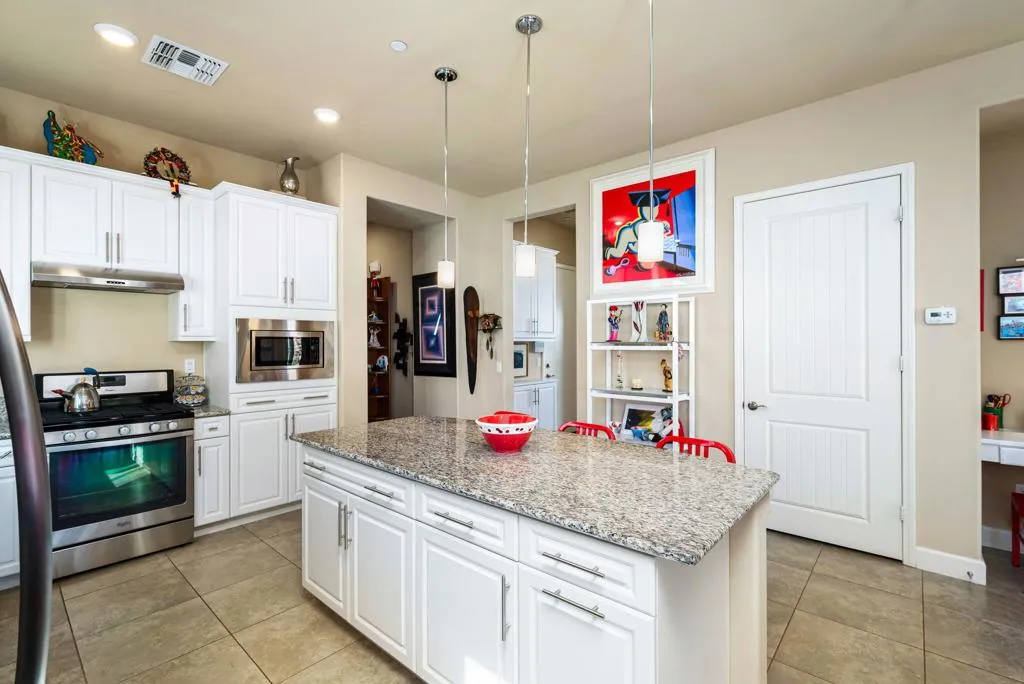 81242 Camino Lampazos, Indio, California 92203 home-pic-21