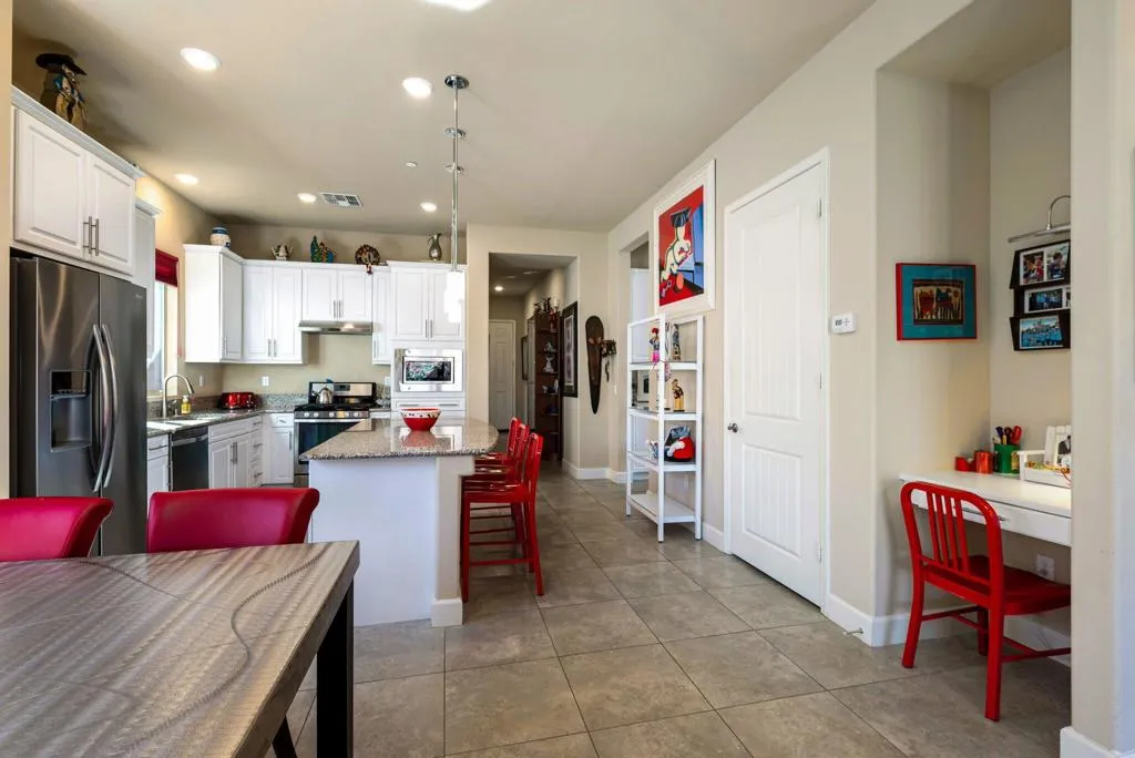 81242 Camino Lampazos, Indio, California 92203 home-pic-18
