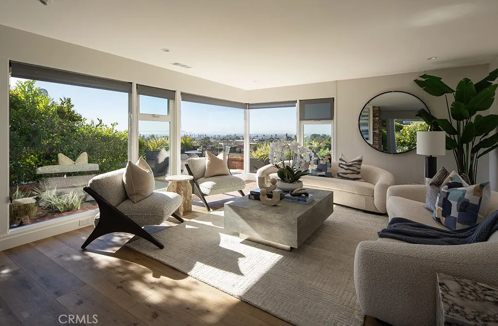 1007 White Sails, Corona Del Mar, California 92625 home-pic-4