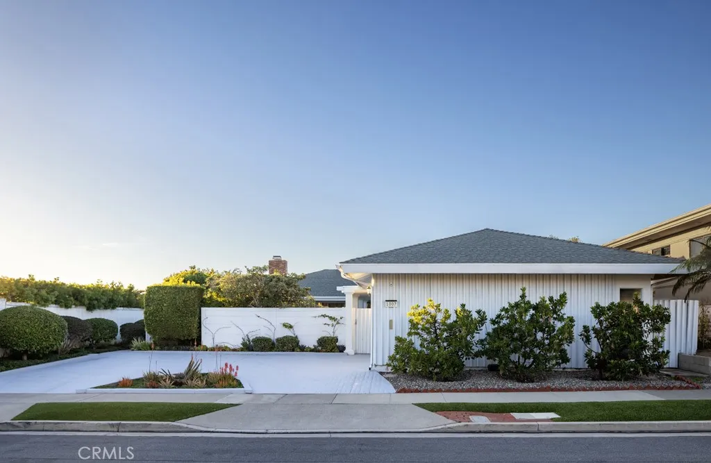 1007 White Sails, Corona Del Mar, California 92625 home-pic-16