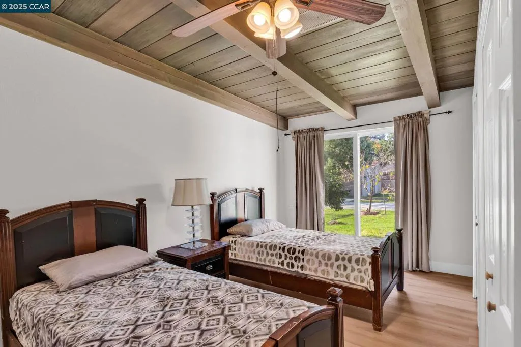 1455 Grove Way, Concord, California 94518 home-pic-25