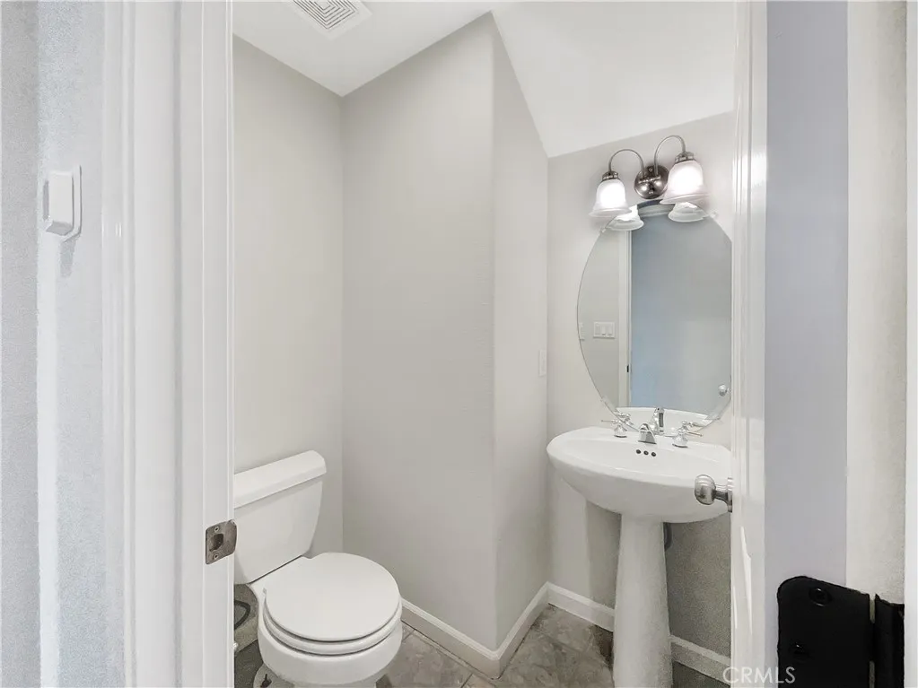 51 Village Square, Pleasant Hill, California 94523 home-pic-15