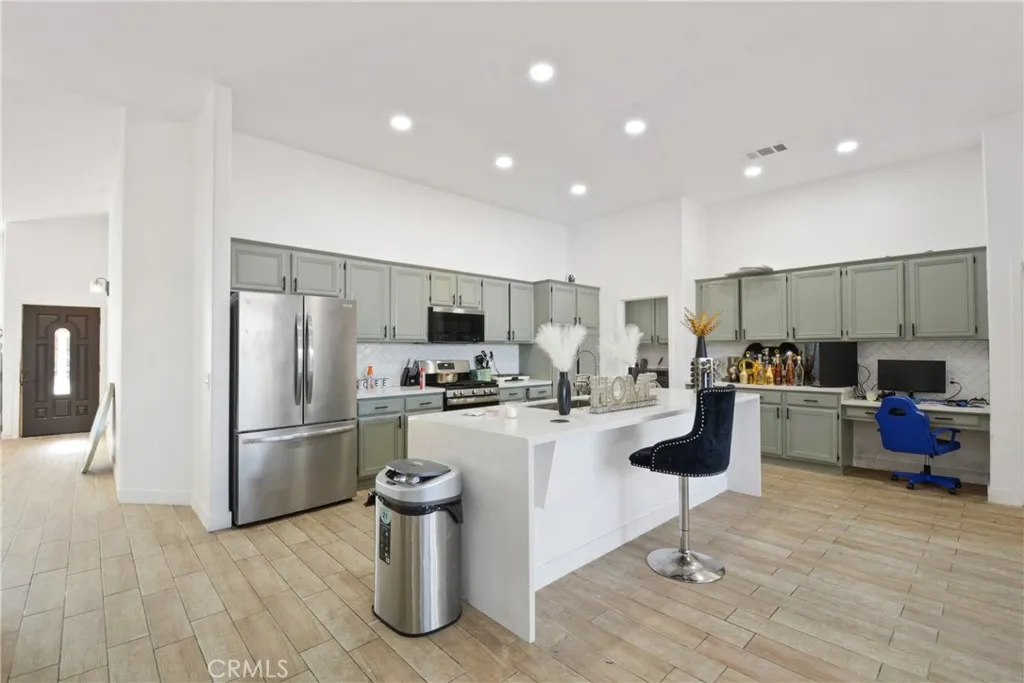 14152 Nantucket, Hesperia, California 92344 home-pic-28