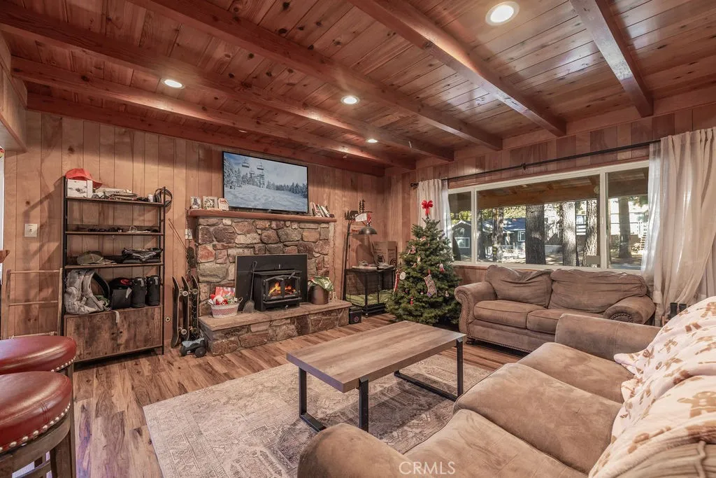 782 Tehama Drive, Big Bear, California 92315 home-pic-7