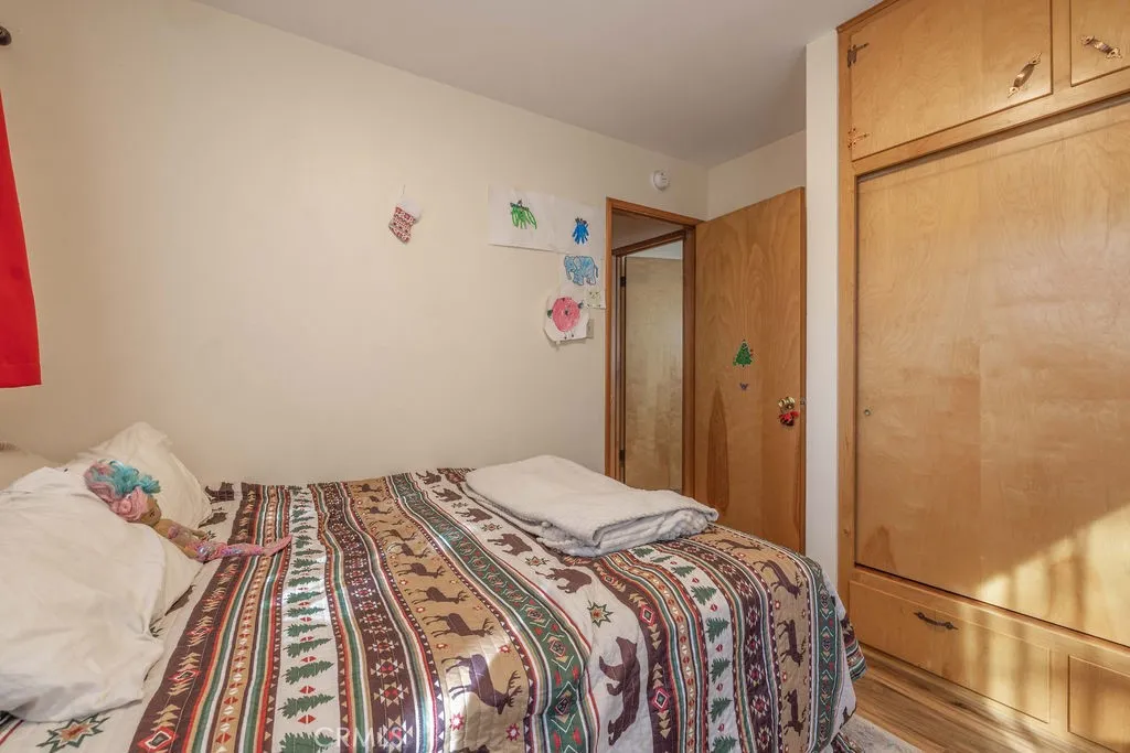 782 Tehama Drive, Big Bear, California 92315 home-pic-17