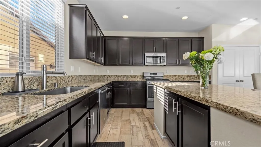 1672 Milford Way, Beaumont, California 92223 home-pic-10