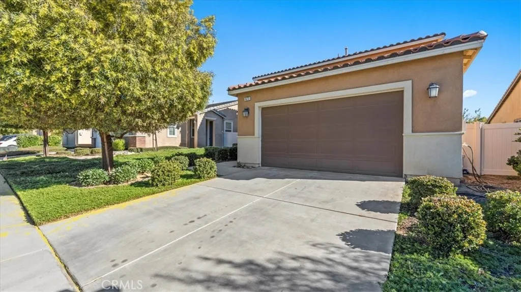 1672 Milford Way, Beaumont, California 92223 home-pic-2