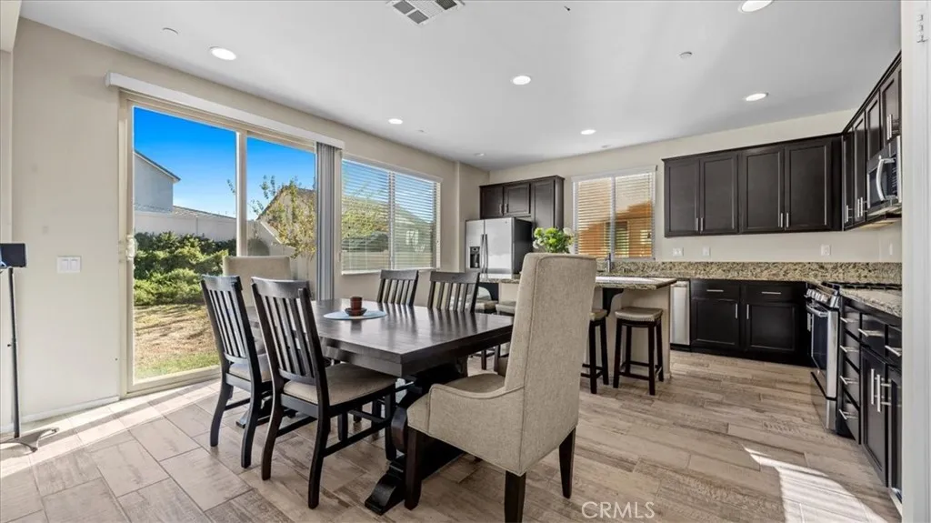 1672 Milford Way, Beaumont, California 92223 home-pic-6
