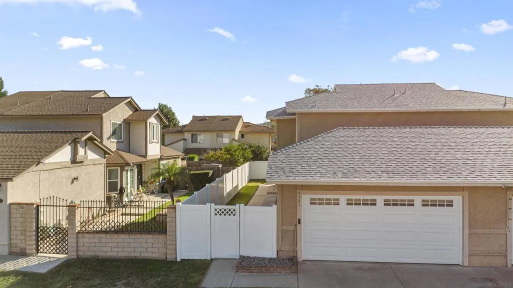 4561 Brookview Ct, Chino Hills, California 91709 home-pic-26