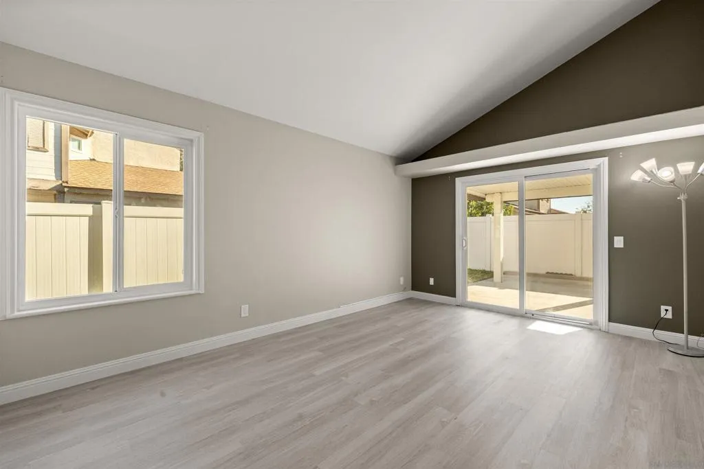 4561 Brookview Ct, Chino Hills, California 91709 home-pic-6