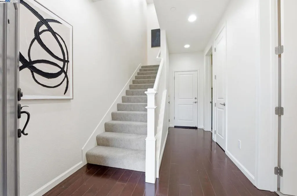 4118 Panorama Dr, Dublin, California 94568 home-pic-2