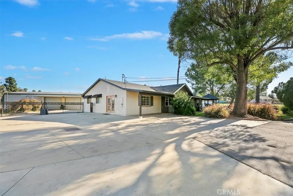 18590 Roberts, Riverside, California 92508 home-pic-12