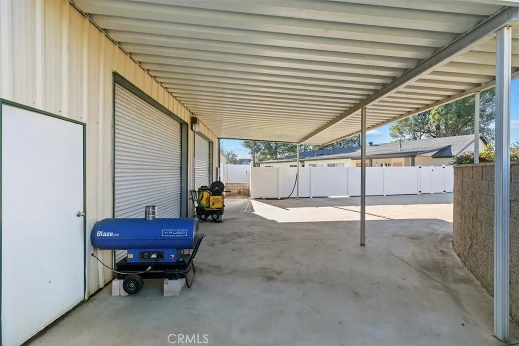 18590 Roberts, Riverside, California 92508 home-pic-53