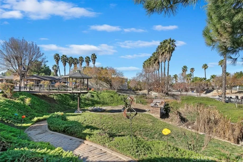 18590 Roberts, Riverside, California 92508 home-pic-1