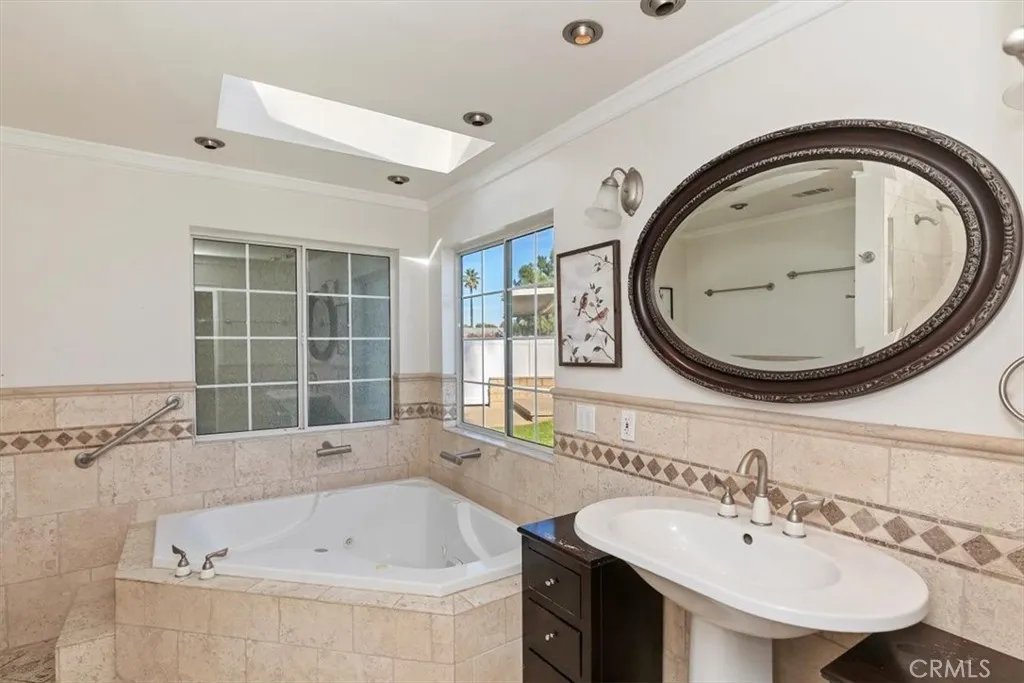 18590 Roberts, Riverside, California 92508 home-pic-40
