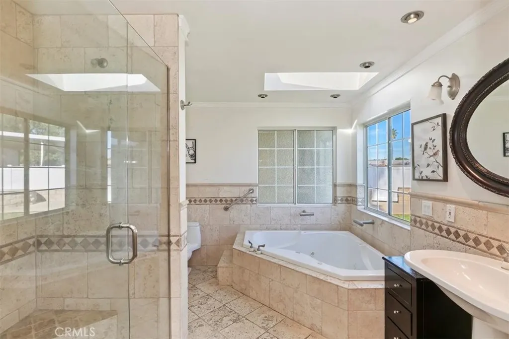 18590 Roberts, Riverside, California 92508 home-pic-39