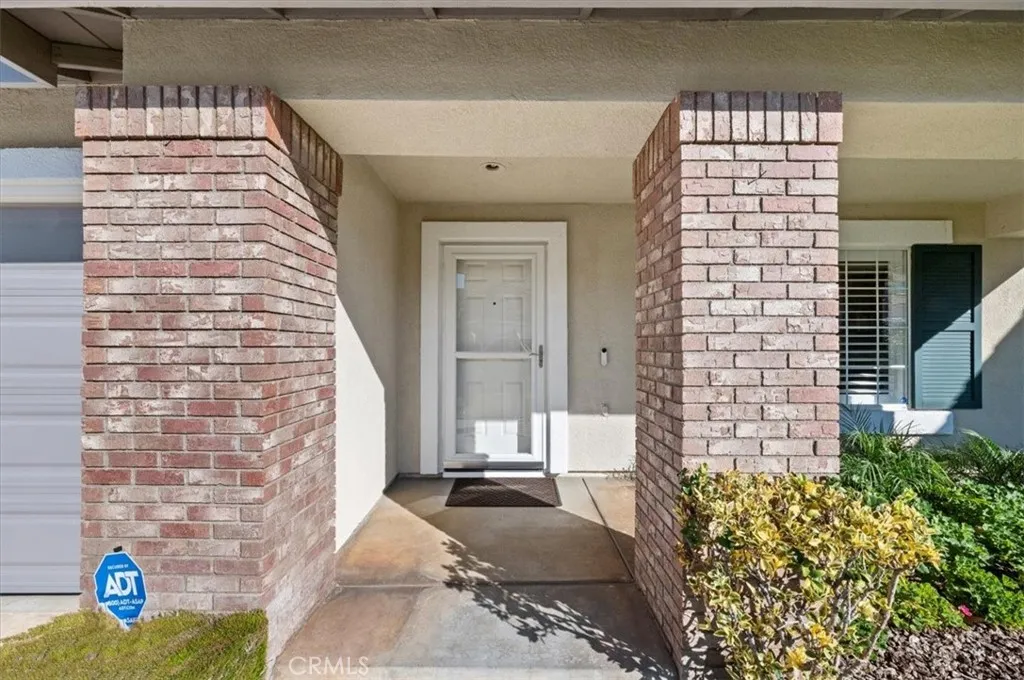 3255 Stargate, Corona, California 92882 home-pic-3