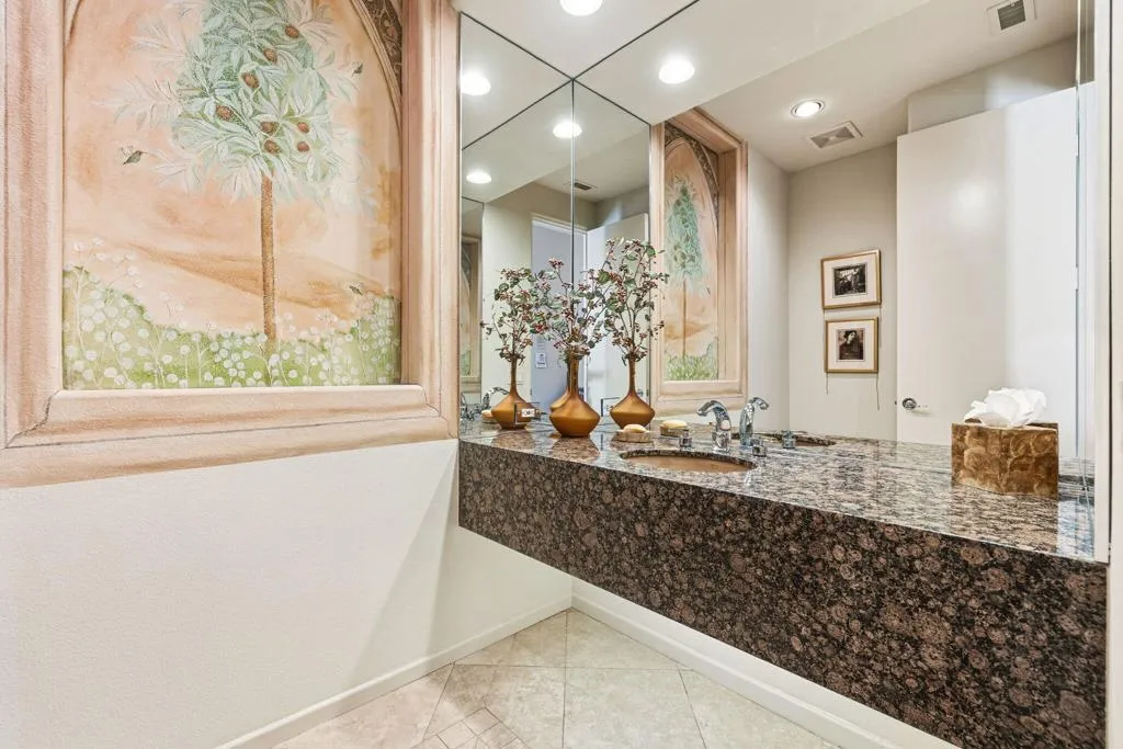 650 Gold Canyon Drive, Palm Desert, California 92211 home-pic-48