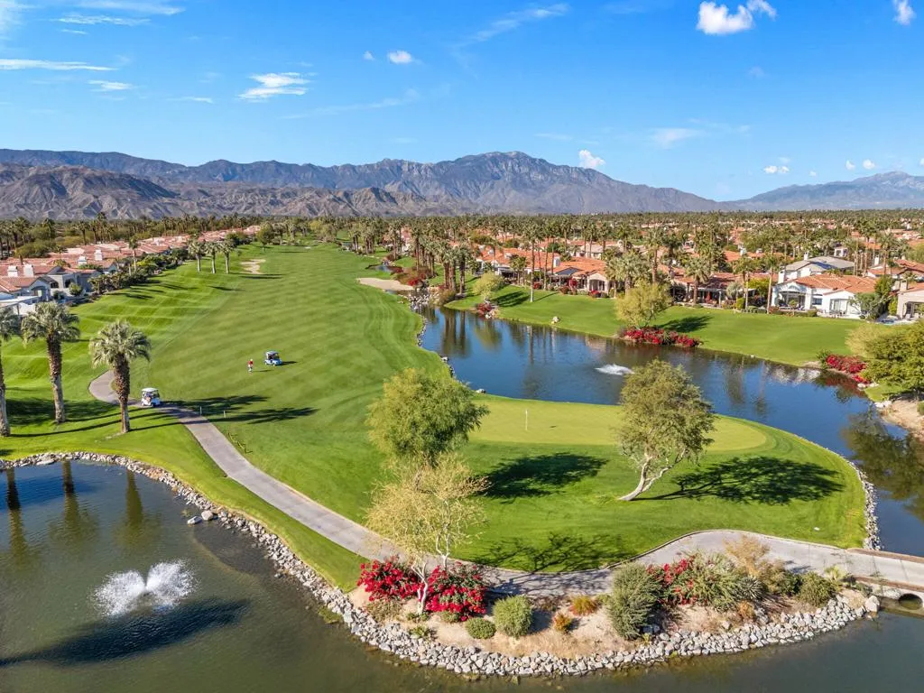 650 Gold Canyon Drive, Palm Desert, California 92211 home-pic-0