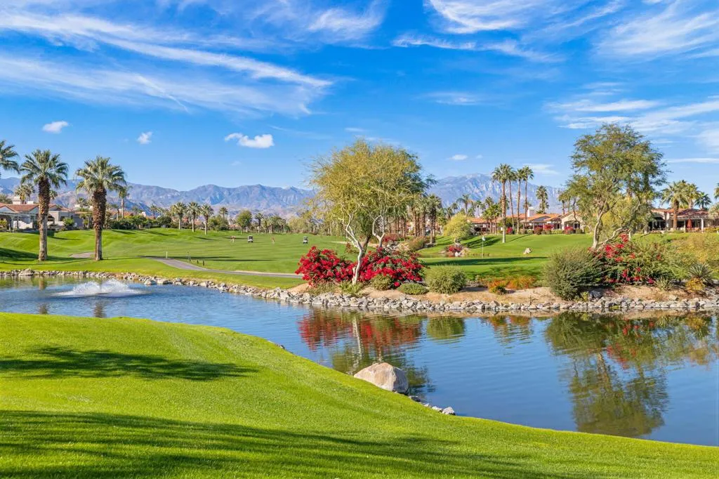 650 Gold Canyon Drive, Palm Desert, California 92211 home-pic-65