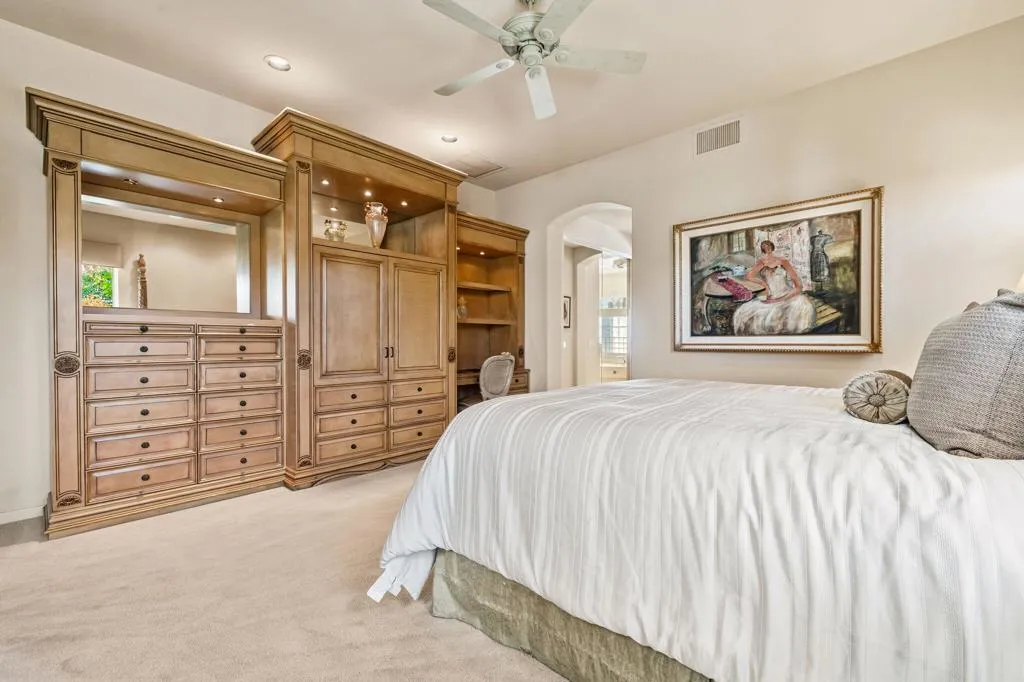 650 Gold Canyon Drive, Palm Desert, California 92211 home-pic-36