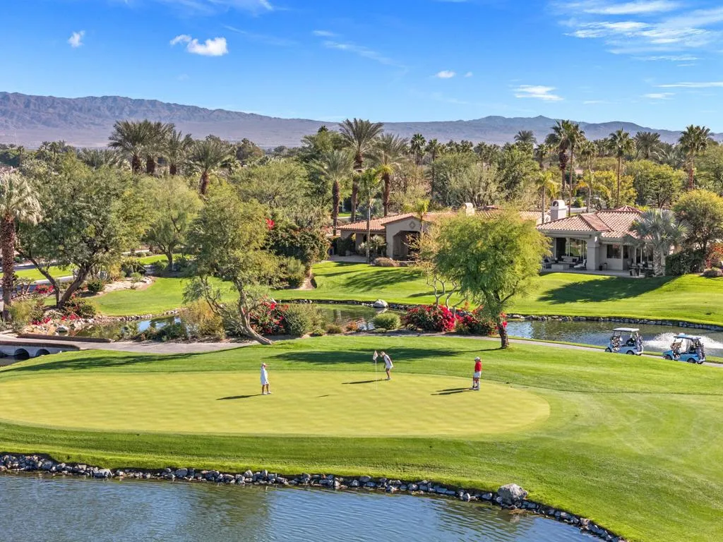 650 Gold Canyon Drive, Palm Desert, California 92211 home-pic-67