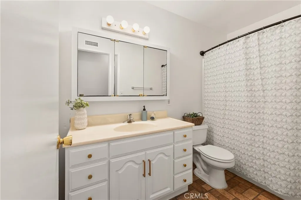 1804 Corbin Street, San Diego, California 92154 home-pic-17