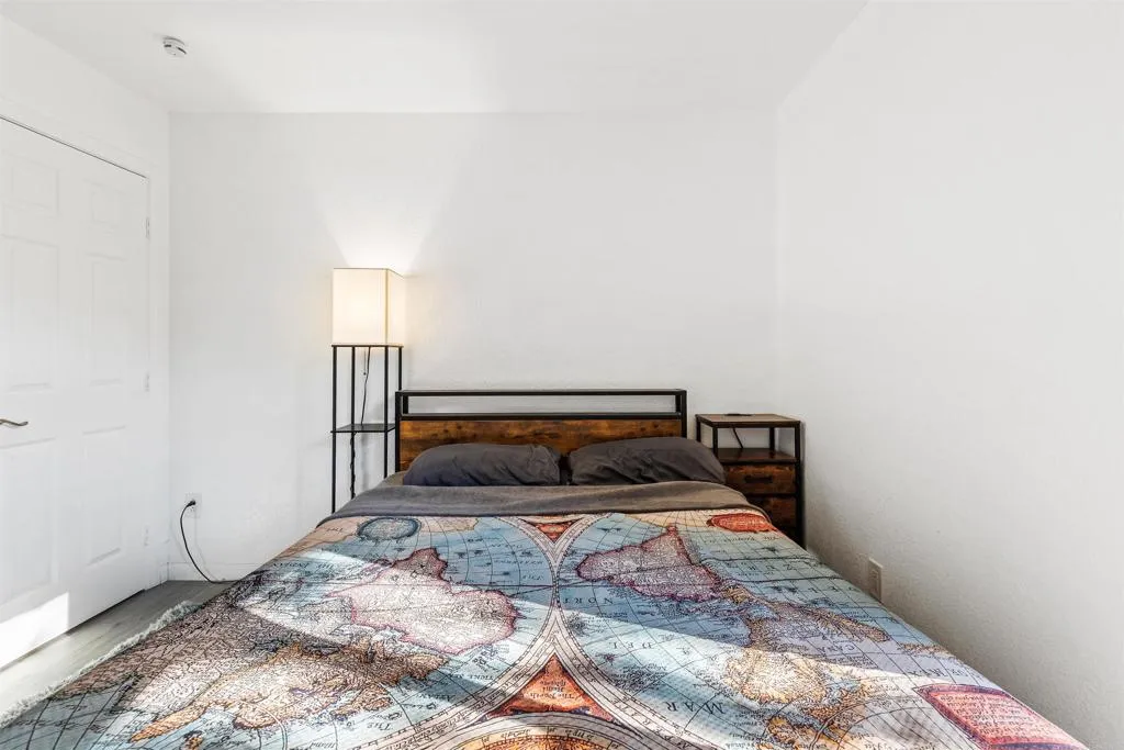 432 Edgehill Lane 83, Oceanside, California 92054 home-pic-22