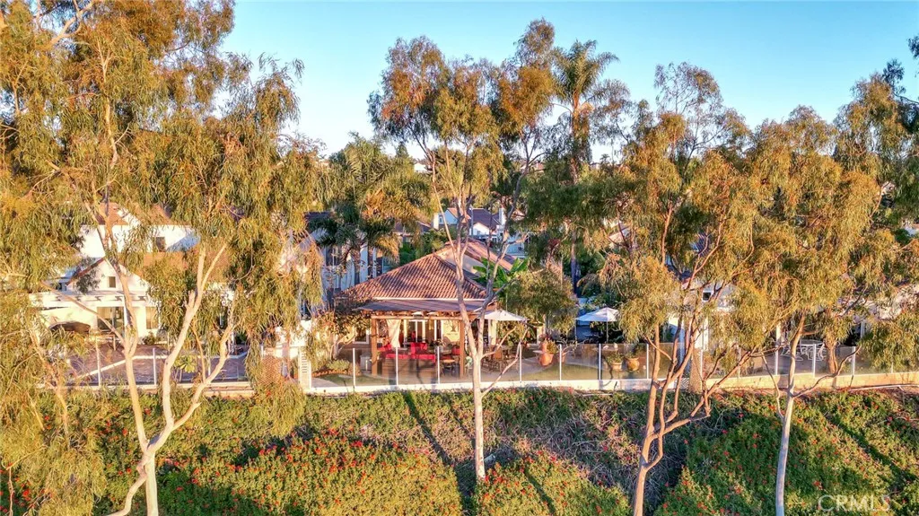 638 Via Umbroso, San Clemente, California 92672 home-pic-40