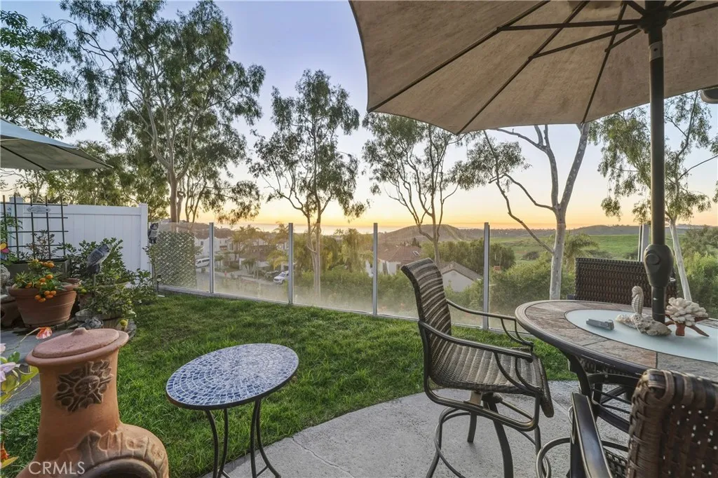 638 Via Umbroso, San Clemente, California 92672 home-pic-35