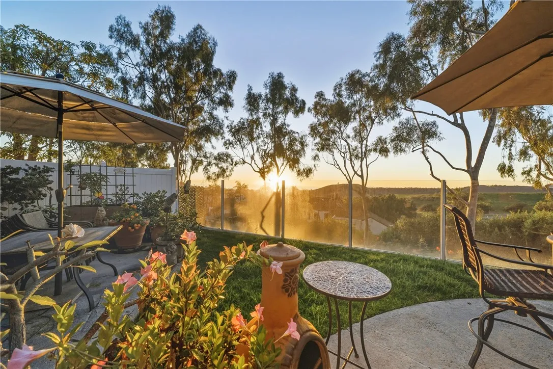 638 Via Umbroso, San Clemente, California 92672 home-pic-29