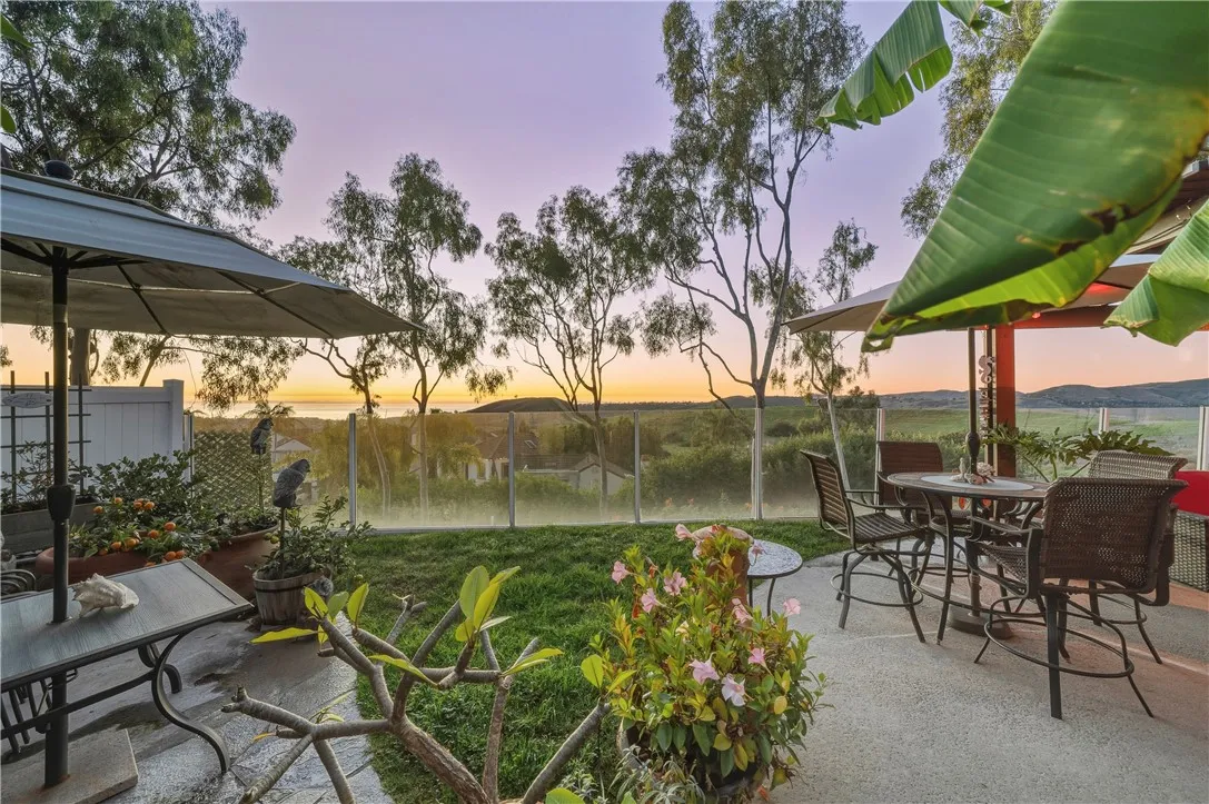 638 Via Umbroso, San Clemente, California 92672 home-pic-32