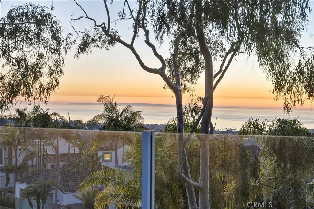 638 Via Umbroso, San Clemente, California 92672 home-pic-36
