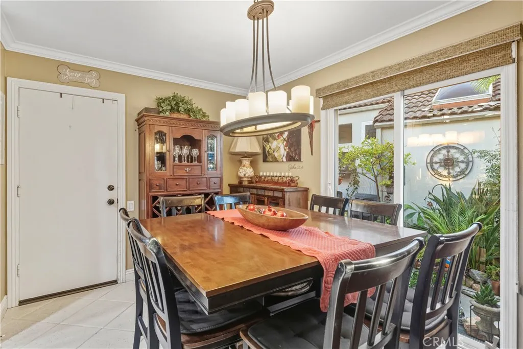638 Via Umbroso, San Clemente, California 92672 home-pic-15