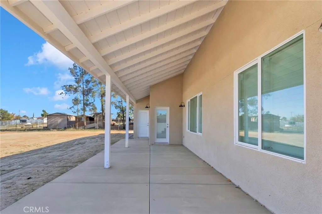 15772 Jasmine Street, Victorville, California 92395 home-pic-35