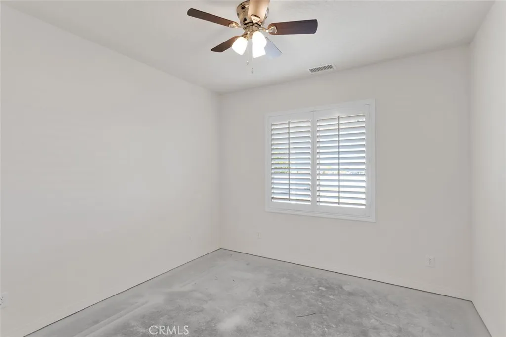 15772 Jasmine Street, Victorville, California 92395 home-pic-30
