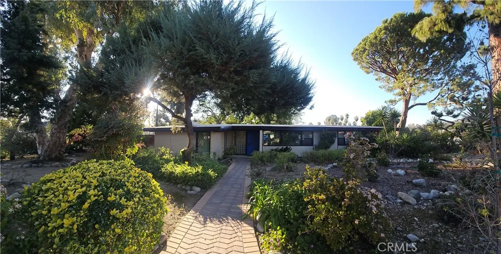 4505 Rhodelia, Claremont, California 91711 home-pic-2