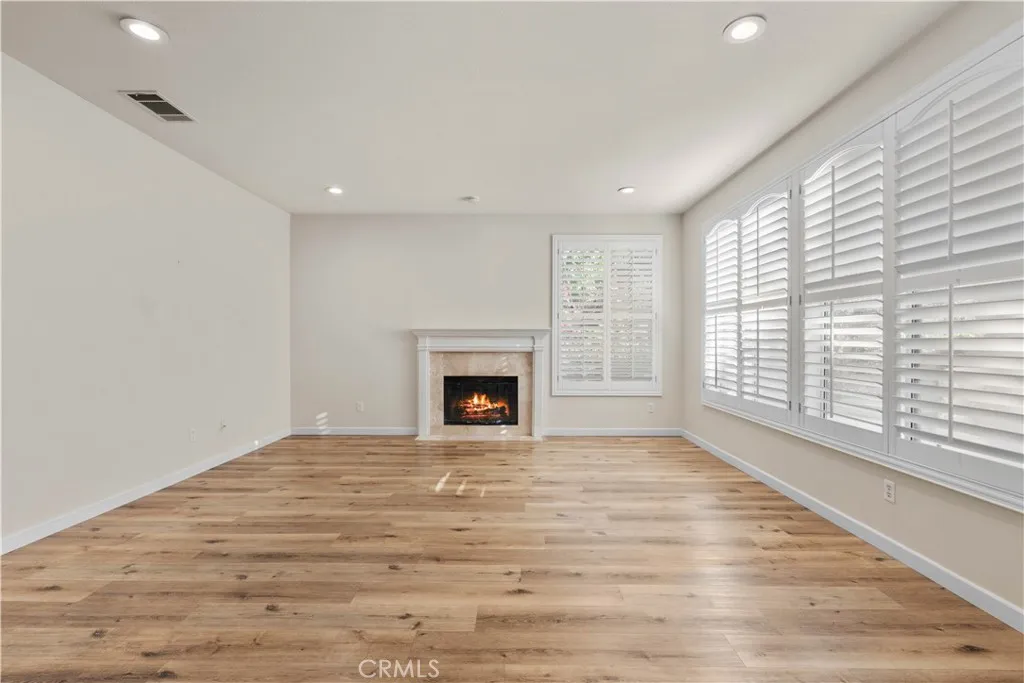 1010 Night Shadow Lane, Corona, California 92881 home-pic-18