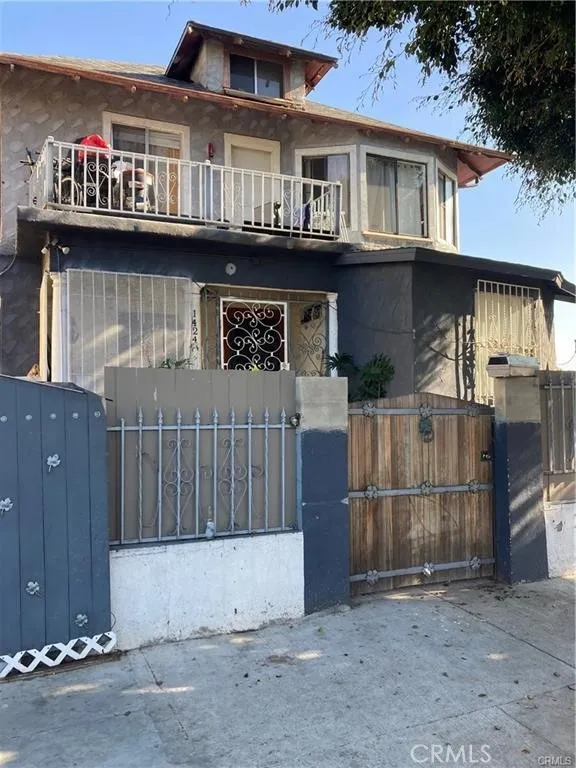 1424 S Catalina, Los Angeles, California 90006 home-pic-19