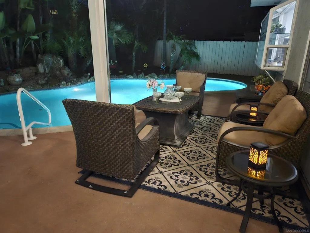 4475 Saint Andrews Place, Oceanside, California 92057 home-pic-37