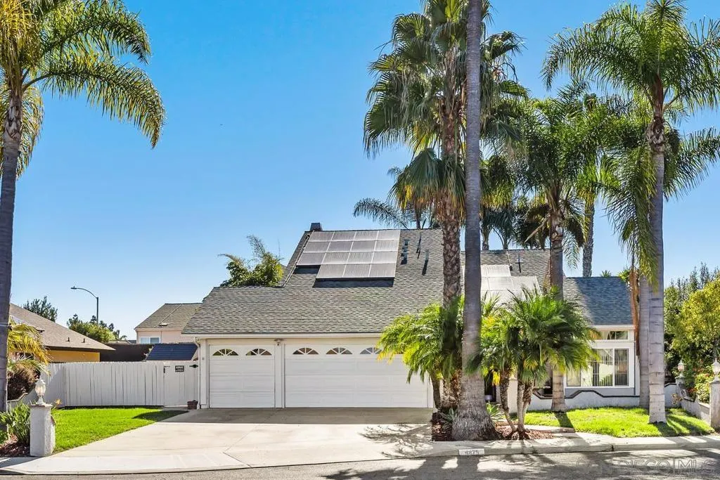4475 Saint Andrews Place, Oceanside, California 92057 home-pic-2