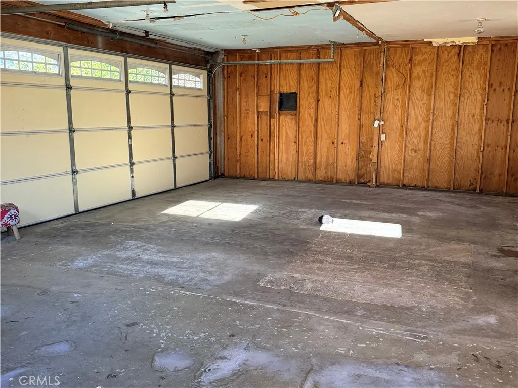 1425 8th Street, San Fernando, California 91340 home-pic-13