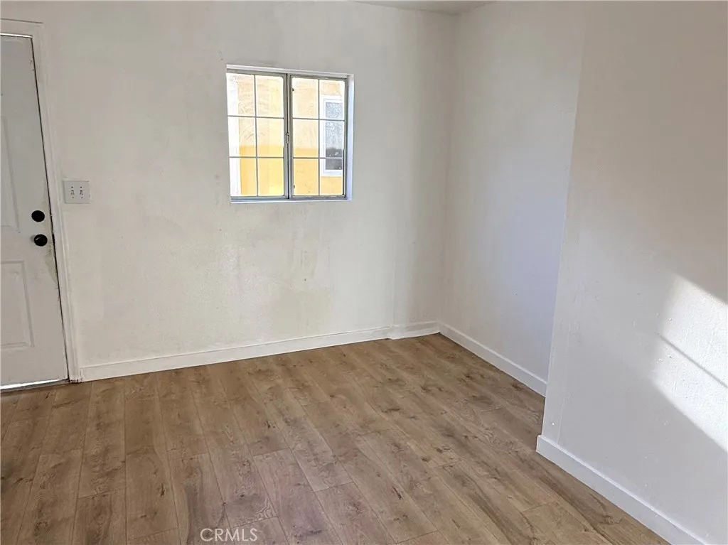 1425 8th Street, San Fernando, California 91340 home-pic-28