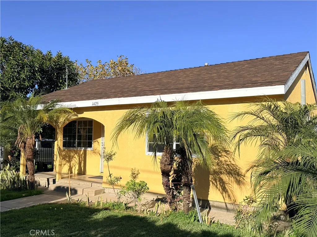 1425 8th Street, San Fernando, California 91340 home-pic-4
