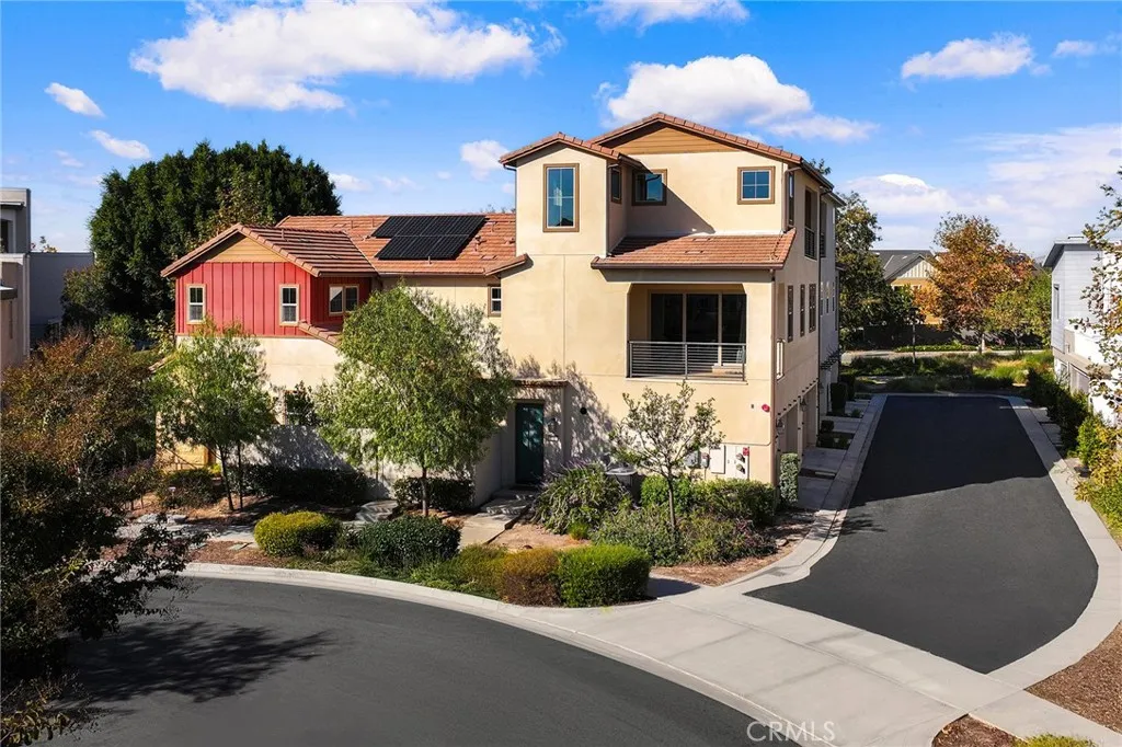 115 Frame, Irvine, California 92618 home-pic-68