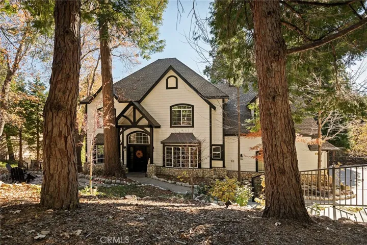 267 Pheasant Run, Lake Arrowhead, California 92352