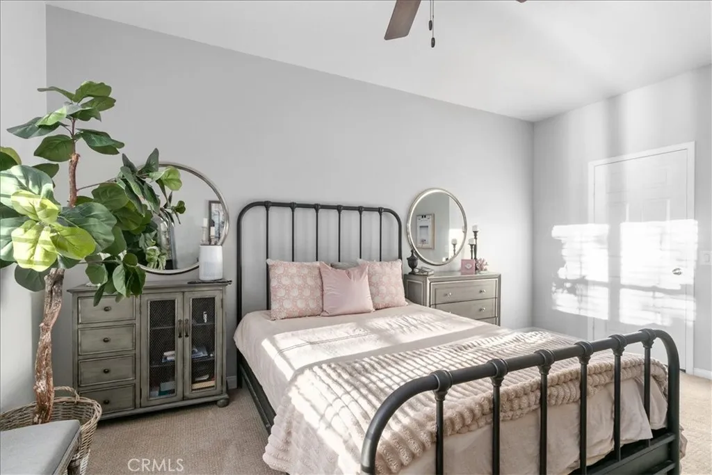 902 Chandler W, Highland, California 92346 home-pic-25
