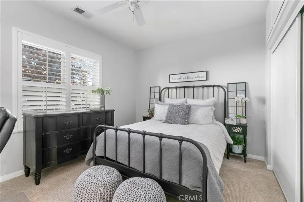 902 Chandler W, Highland, California 92346 home-pic-28