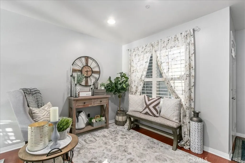 902 Chandler W, Highland, California 92346 home-pic-15