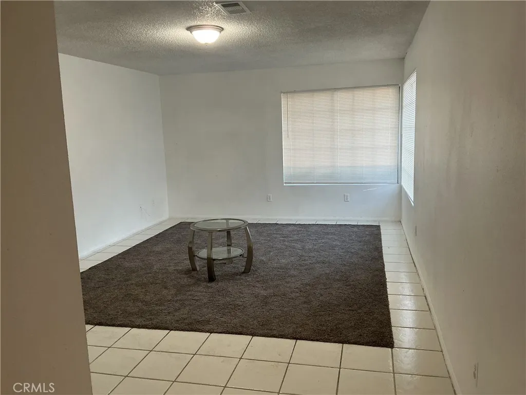 12674 Shadybend, Moreno Valley, California 92553 home-pic-20